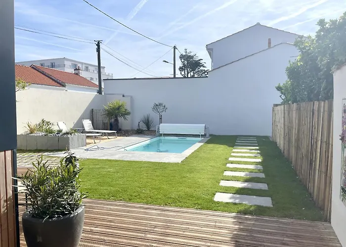 Georgette Nyaraló Saint Gilles Croix de vie