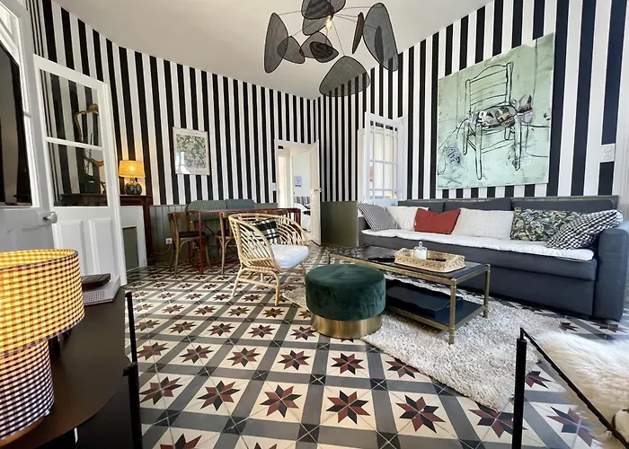 Georgette Nyaraló *